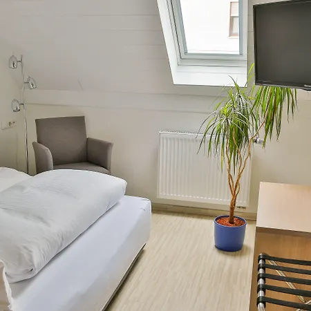 Landgasthof Weberhans Gasthof Harburg (Bavaria)