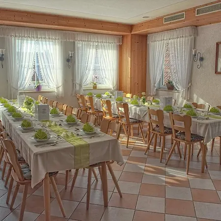Landgasthof Weberhans Harburg (Bavaria)