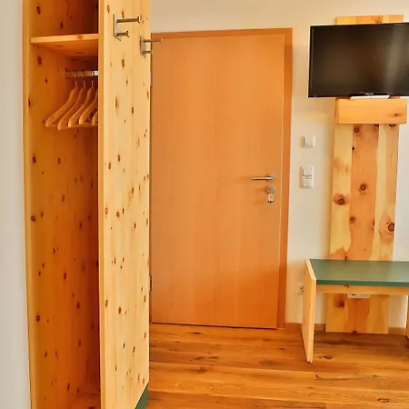 Landgasthof Weberhans Guest house 3*