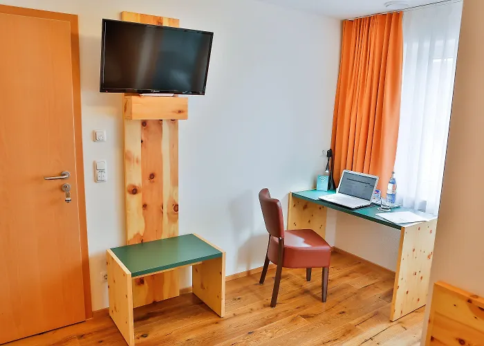 Landgasthof Weberhans 3* Harburg (Bavaria)