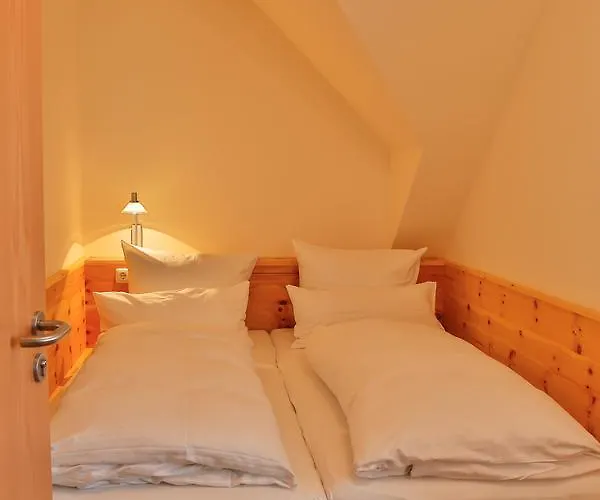 Landgasthof Weberhans 3* Harburg (Bavaria)